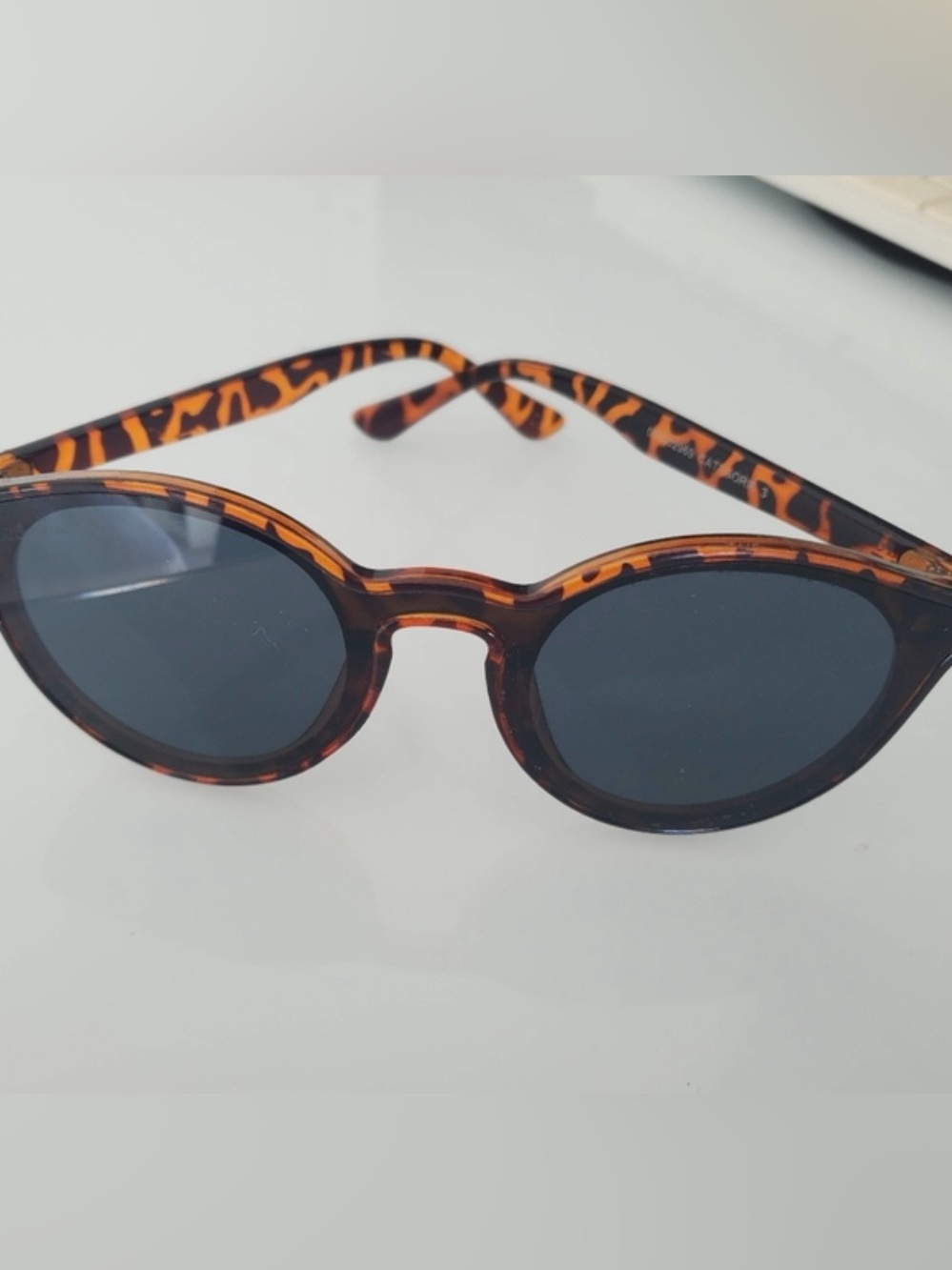 Tortoise Shell Sunglasses - Picture 6 of 6